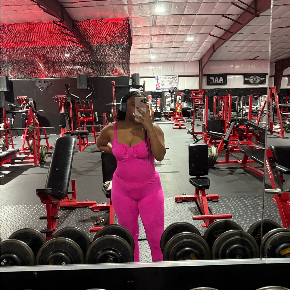 BuffBunny Shape Seamleas Bodysuit Pink Juice  L